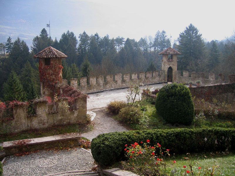 Castelli,Torri e Palazzi.....del Trentino