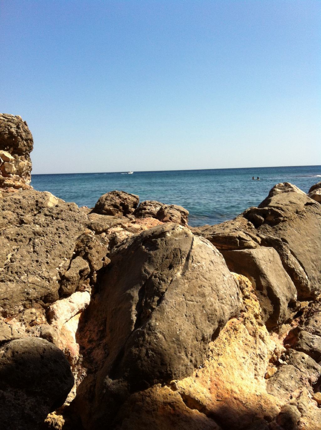 La costa rocciosa di Santa Maria di Leuca in Puglia