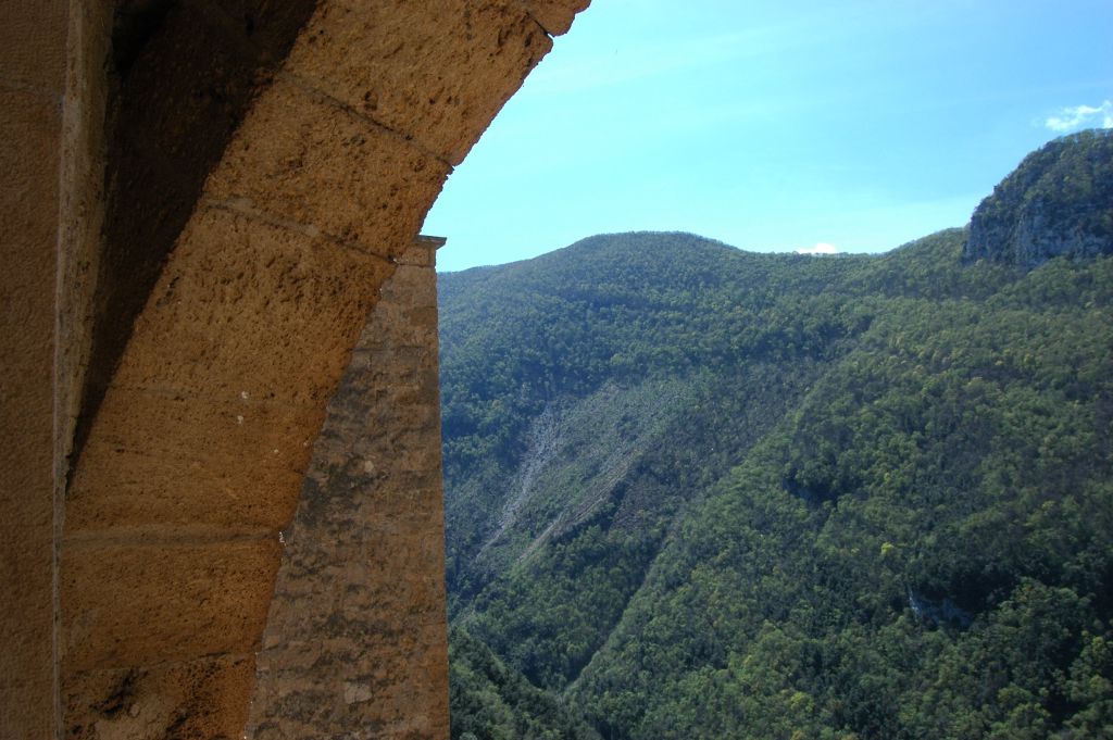 Subiaco: i monasteri benedettini, il ponte medievale
